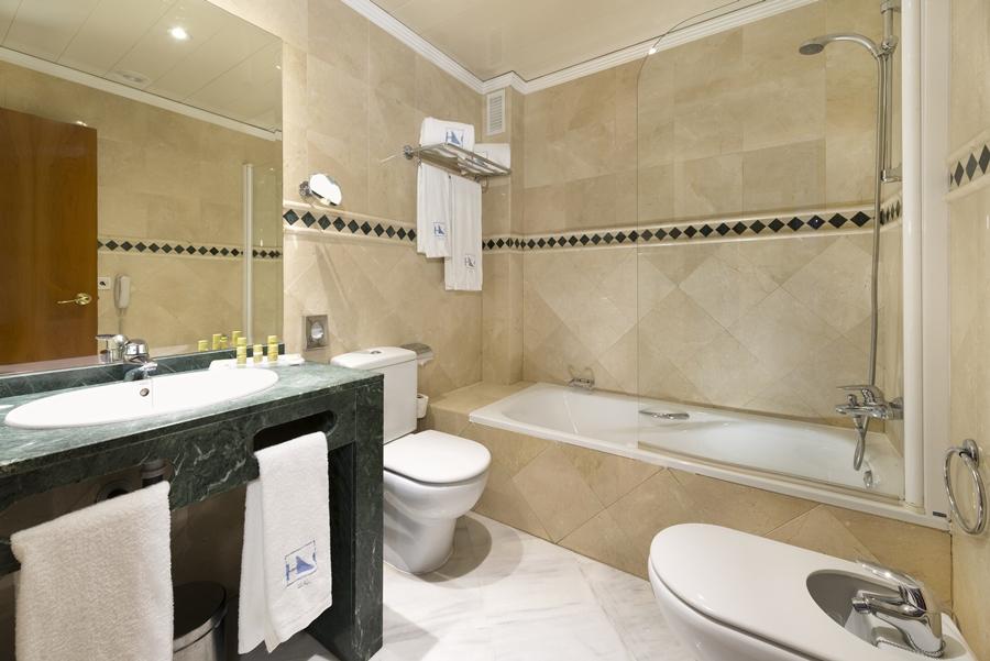 Exe Ciudad De Cordoba Hotel Buitenkant foto