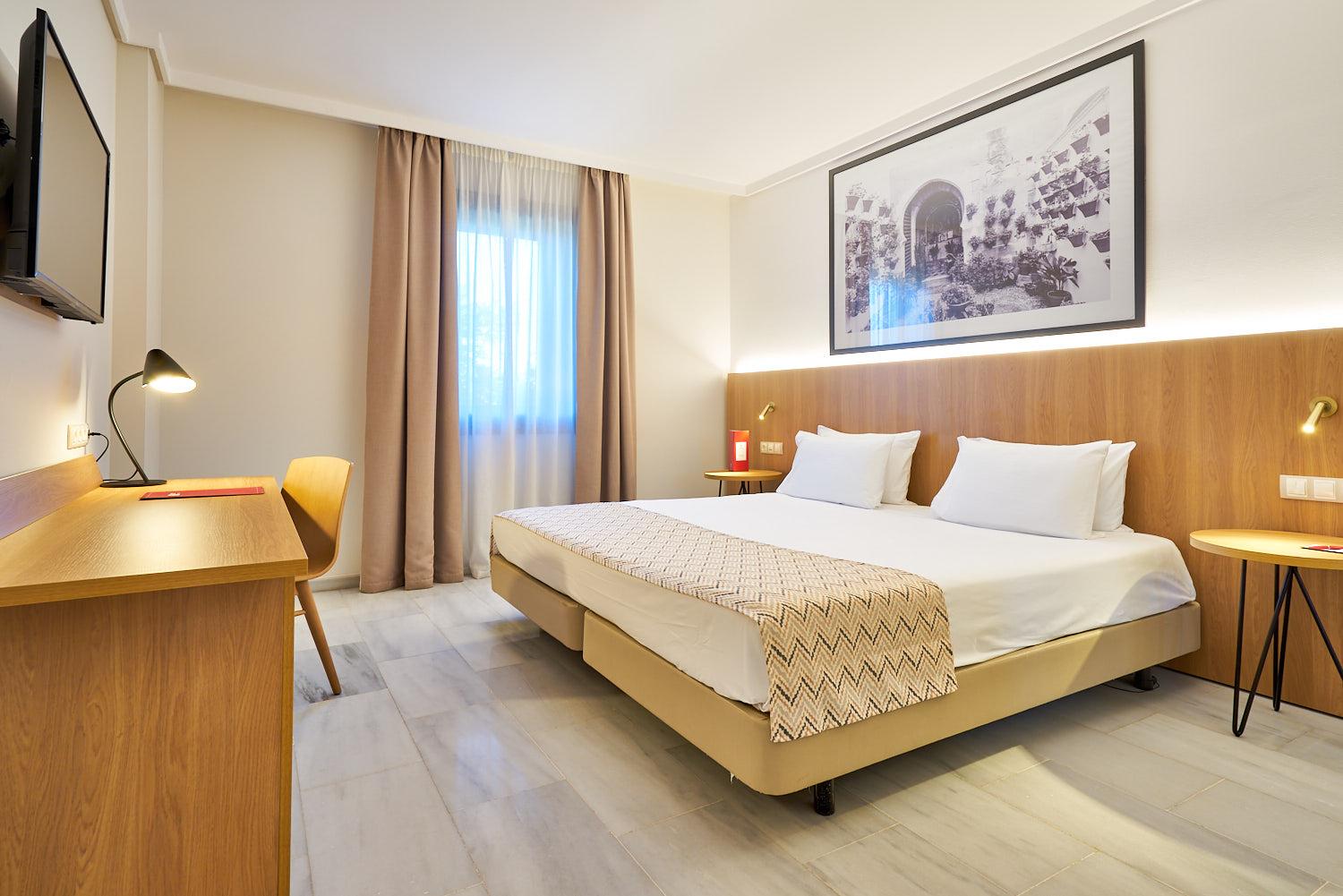 Exe Ciudad De Cordoba Hotel Buitenkant foto