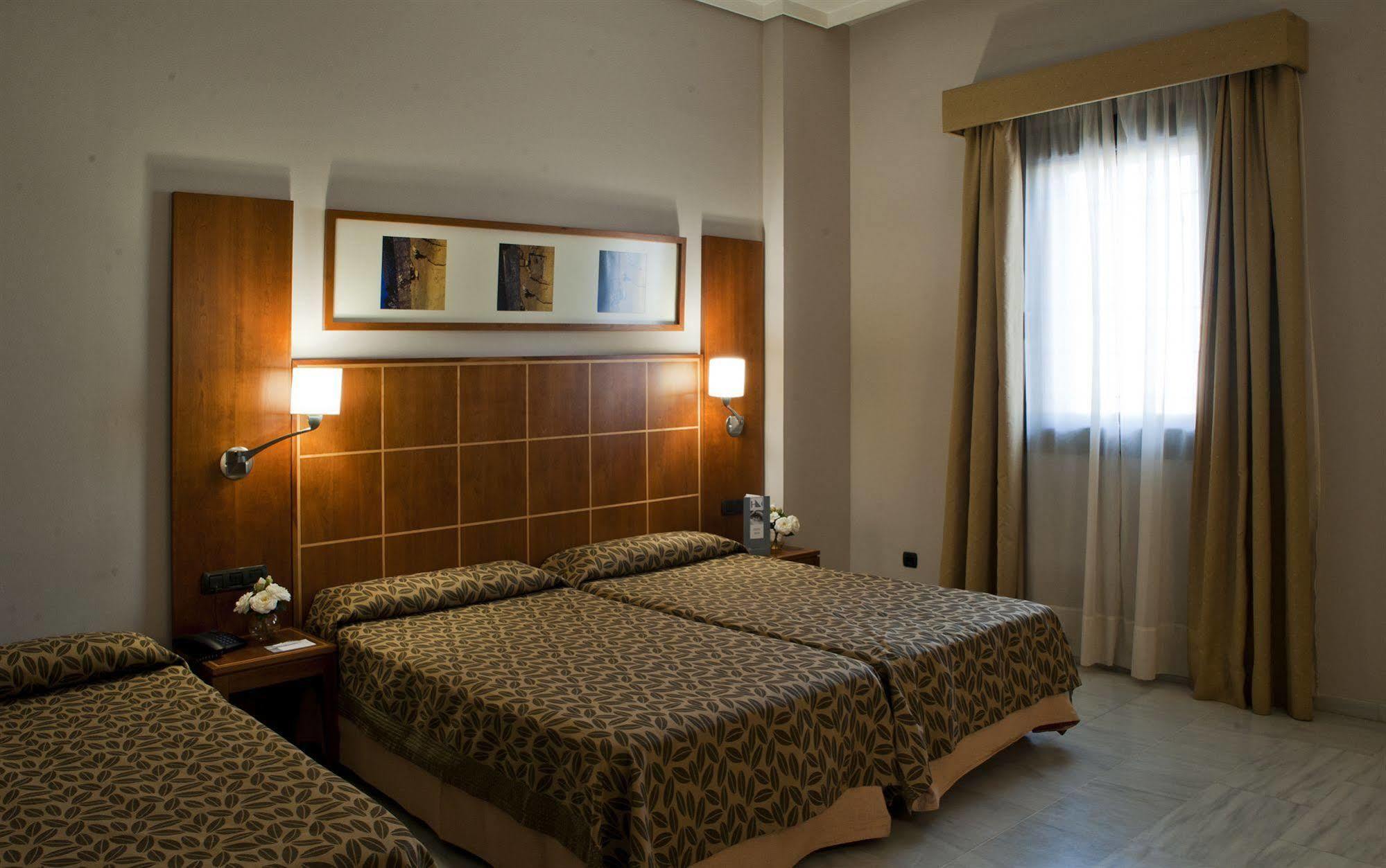 Exe Ciudad De Cordoba Hotel Kamer foto