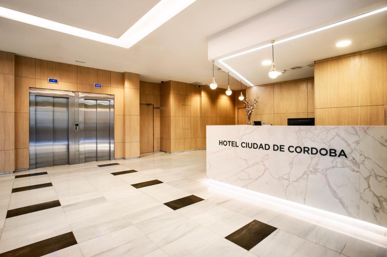 Exe Ciudad De Cordoba Hotel Buitenkant foto