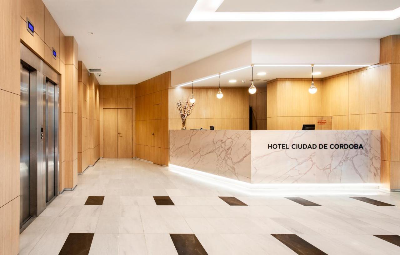 Exe Ciudad De Cordoba Hotel Buitenkant foto